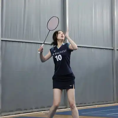 贾语